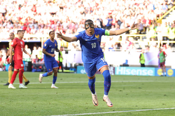 Trực tiếp Ph&aacute;p vs Ba Lan: V&Agrave;O!!! Mbappe chấm dứt vận đen tại Euro! - Ảnh 3.