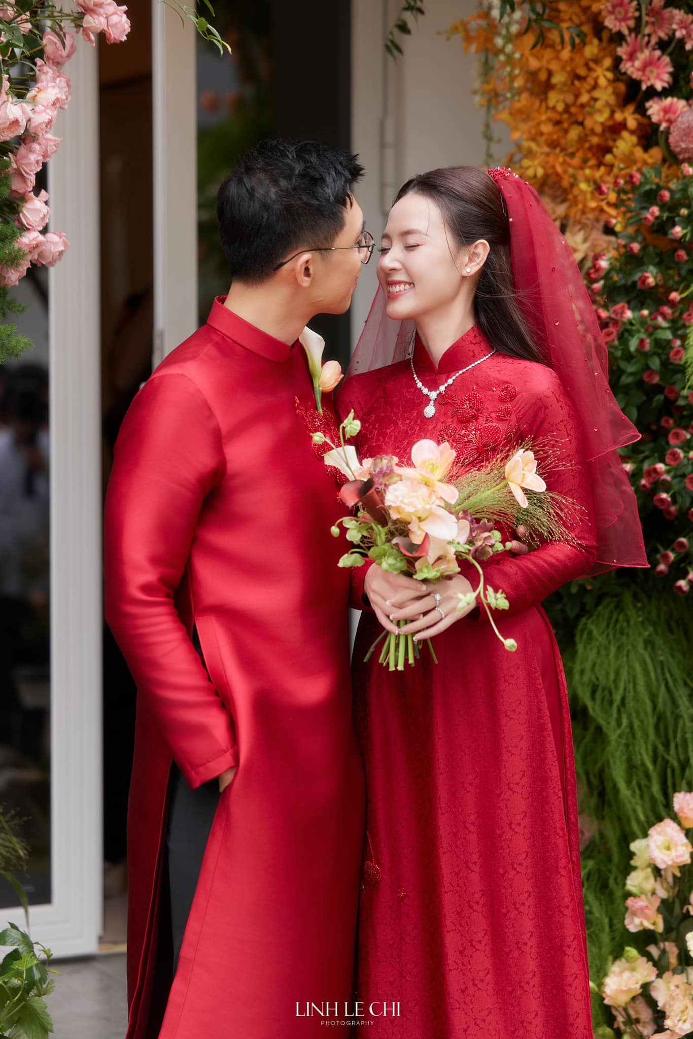 Hé lộ không gian đám cưới xa hoa của Midu - Minh Đạt: Cô dâu phải di chuyển bằng scooter vì quá rộng, thi công 4 ngày 4 đêm - Ảnh 10.