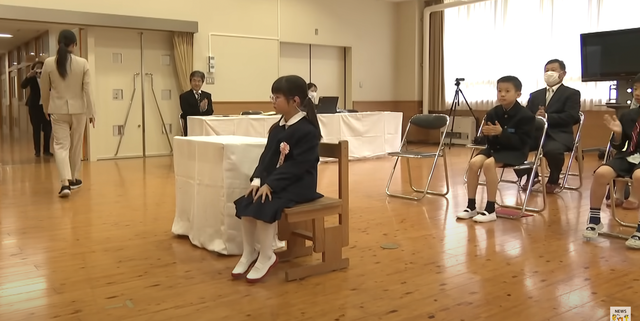 Thú vị lễ khai giảng kỳ lạ nhất Nhật Bản: Toàn trường chỉ có duy nhất 1 học sinh nhập học - Ảnh 3.