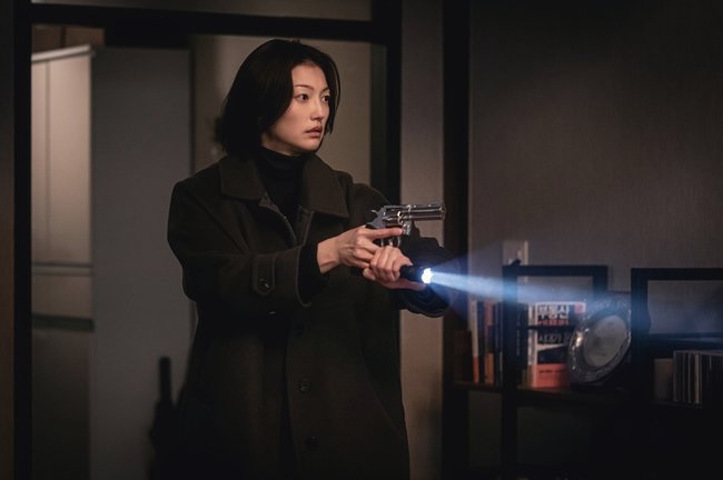 Nữ chính phim Hàn hay nhất hiện tại bị mắng chỉ nên đóng cảnh nóng, sắp tái xuất ở bom tấn của Lee Min Ho - Ảnh 2.