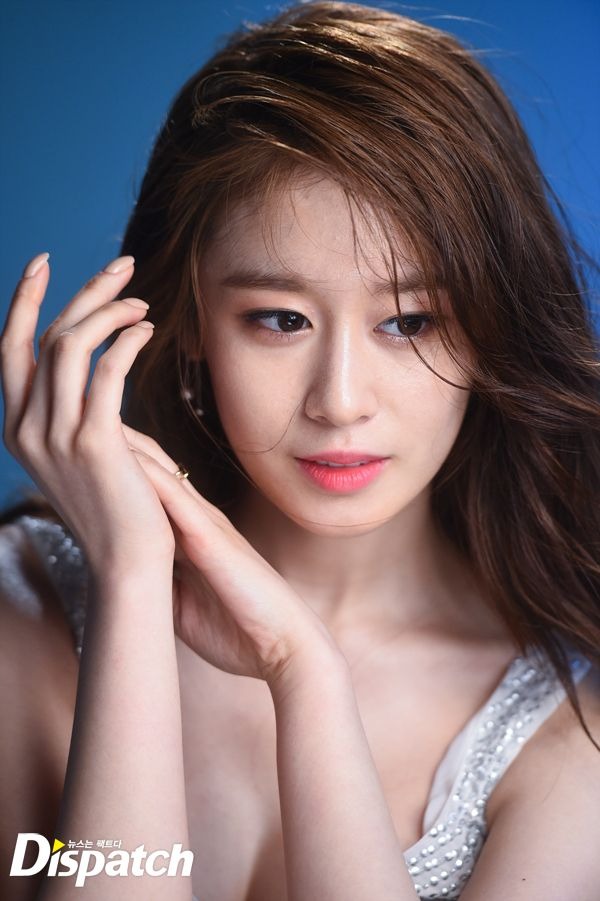 Jiyeon (T-ara) bị tấn c&ocirc;ng v&igrave; scandal bạo lực của chồng - Ảnh 4.