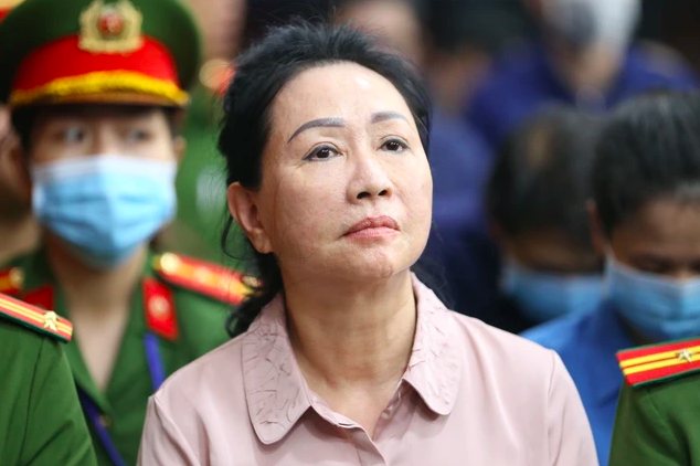 Trương Mỹ Lan cùng đồng phạm đã chuyển hơn 106 ngàn tỉ đồng ra nước ngoài - Ảnh 1.
