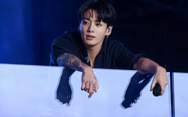 Forbes tuyên bố Jungkook là thành viên thành công nhất BTS - Ảnh 1.