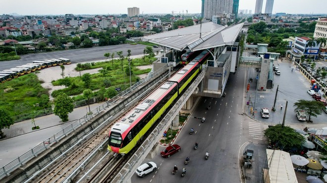 Soi mắt thần tàu metro 34.800 tỷ ở Hà Nội - hình ảnh cá nhân về hàng nghìn khách được bảo vệ thế nào? - Ảnh 4.