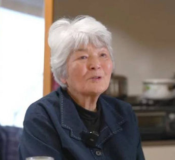 Bà cụ 93 tuổi có mạch máu trẻ như tuổi 20 tiết lộ 1 việc nhất định phải làm mỗi khi tắm - Ảnh 1.