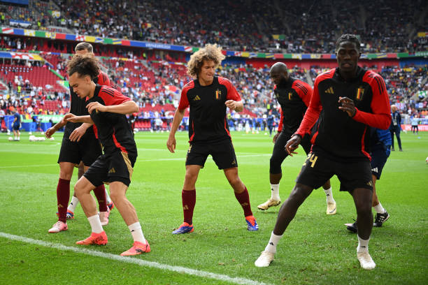 Trực tiếp Ph&aacute;p vs Bỉ: Mbappe so t&agrave;i c&ugrave;ng Lukaku! - Ảnh 2.