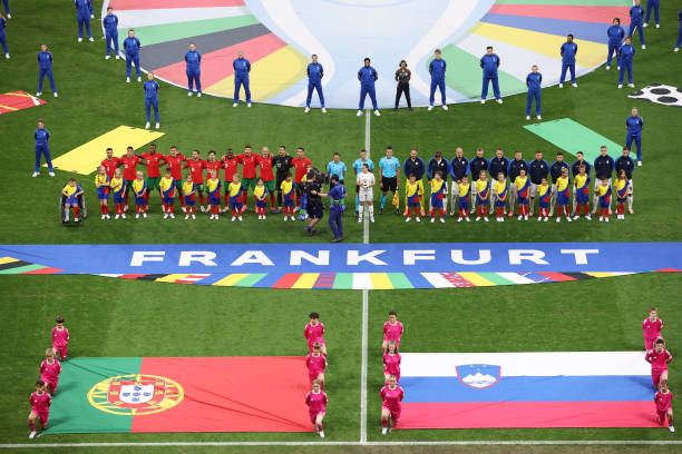 Trực tiếp Bồ Đào Nha - Slovenia: Ronaldo đá chính, sẵn sàng quẩy đục nước tại vòng 1/8 Euro 2024 - Ảnh 1.