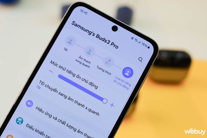 Trên tay Samsung Galaxy Buds3 Series: Thiết kế hoàn toàn mới với đèn LED, tích hợp AI, muốn có In-ear thì phải lên Pro - Ảnh 14.