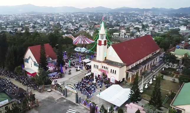 Ngôi làng Việt có hình bát quái, 70 năm tuân thủ đồ án quy hoạch - Ảnh 3.