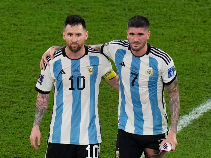 Vụ cầu thủ Argentina hát “phân biệt chủng tộc”: Messi đã lên tiếng cảnh báo  các đồng đội