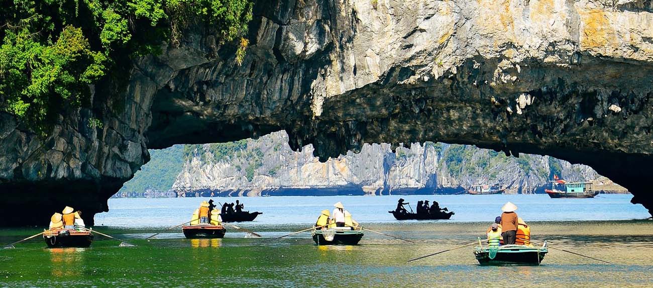 Hòn đảo mang tên tự do nằm ẩn mình ở Cát Bà ít người biết: Đẹp hoang sơ, sở hữu bãi biển 2 mặt hiếm có- Ảnh 10.