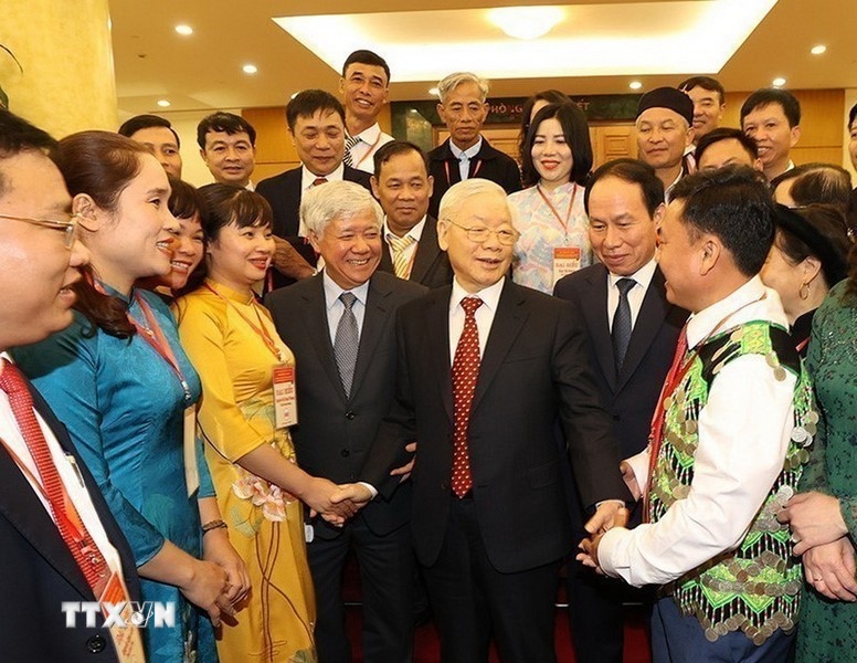 Huân chương Sao Vàng dành cho cá nhân có thành tích đặc biệt xuất sắc- Ảnh 2.