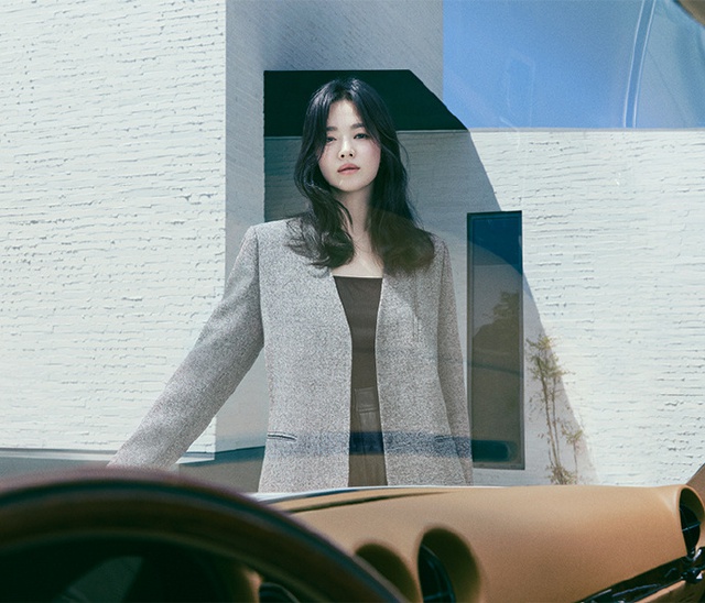 Der 23-sekündige Clip der Single-Schönheit Song Hye Kyo sorgt für Aufregung in der Online-Community – Foto 5.