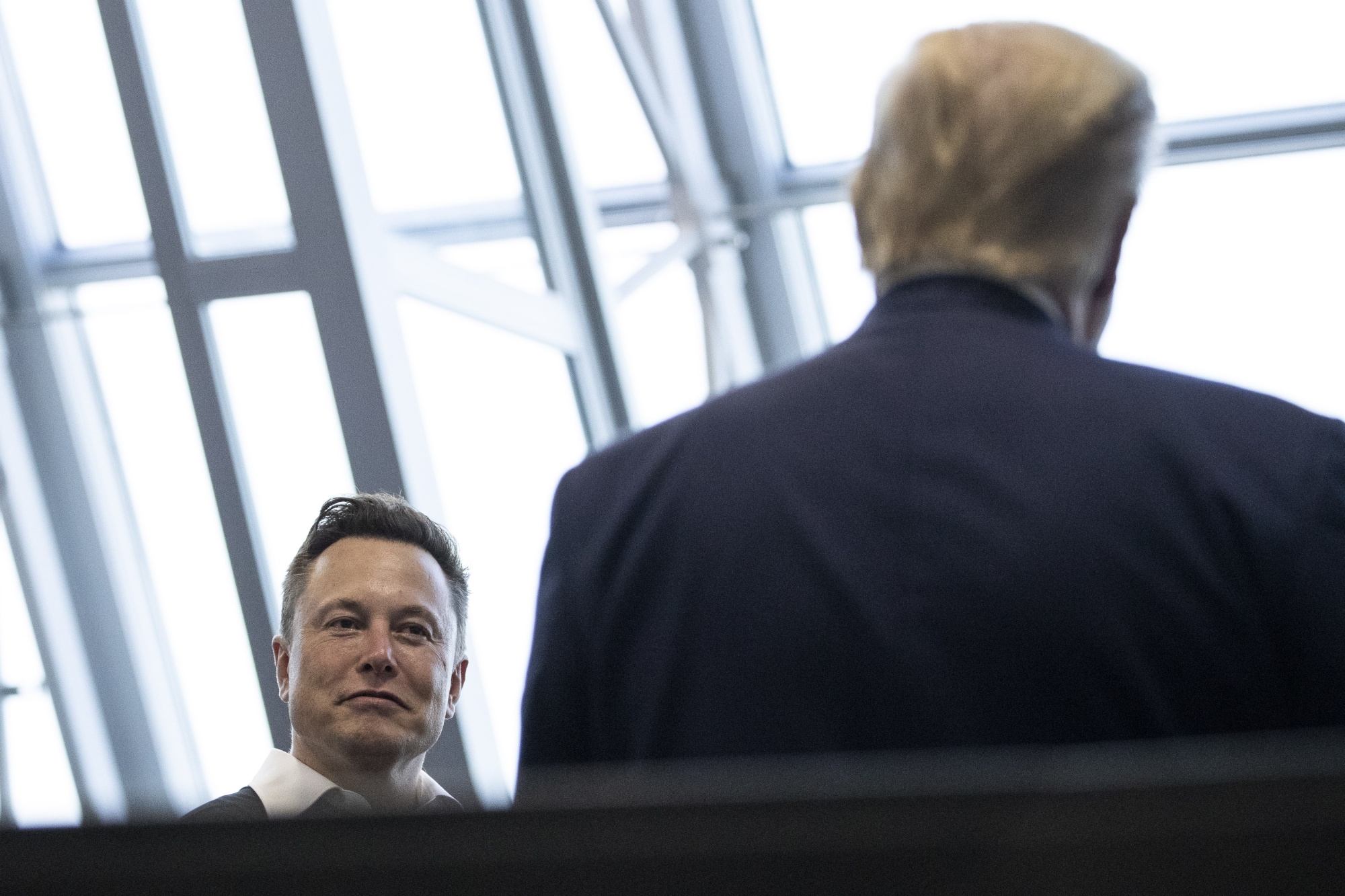 Bí mật của Elon Musk đằng sau khoản tài trợ 45 triệu USD/tháng cho ông Donald Trump: Cứu Tesla, loại bỏ các đối thủ xe điện Mỹ- Ảnh 4.