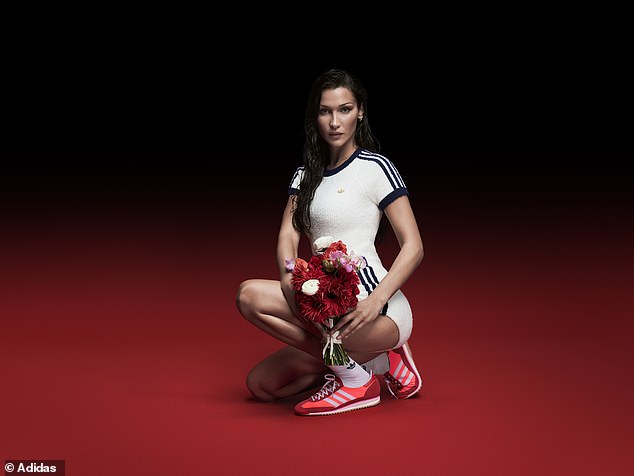 adidas "lao đao" khi chọn Bella Hadid làm gương mặt đại diện cho mẫu giày kỷ niệm Olympic, lý do vì sao?- Ảnh 1.