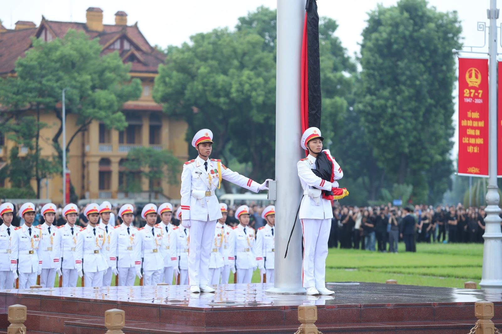 Trực tiếp: Lễ Quốc tang Tổng Bí thư Nguyễn Phú Trọng- Ảnh 350.