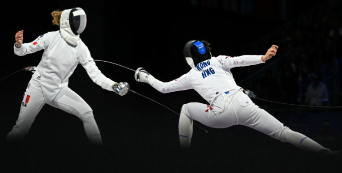 Nữ thần Olympic năm nay xuất hiện: Xinh đẹp như hot girl, tốt nghiệp Stanford, là tiến sĩ Luật nhưng ấn tượng nhất là điều này- Ảnh 1.