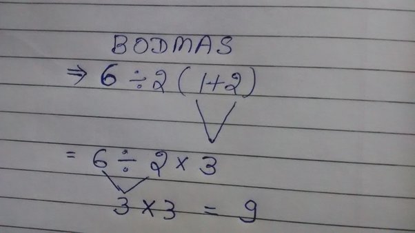 Con làm phép tính 6:2(1+2)=1 bị gạch đỏ, bố tưởng cô giáo cố tình chấm sai nên bức xúc đến lớp để dằn mặt và cái kết đắng - Ảnh 1.