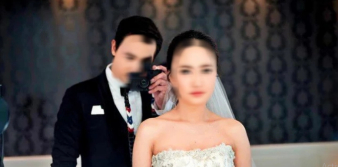 Ngày cưới, nhận bộ trang sức kim cương hơn 300 triệu nhưng tôi không thể nở nổi một nụ cười, càng thêm căm giận người tặng quà - Ảnh 1.
