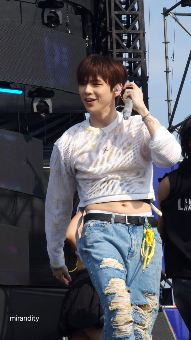Đại hội 6 múi hot nhất Hàn Quốc hiện nay: Dàn nam thần U40 đồng loạt khoe body lực lưỡng, bạo hơn hẳn đàn em - Ảnh 7.