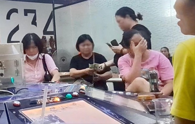 Thâm nhập những phòng chơi game sát phạt bằng tiền - Ảnh 2.