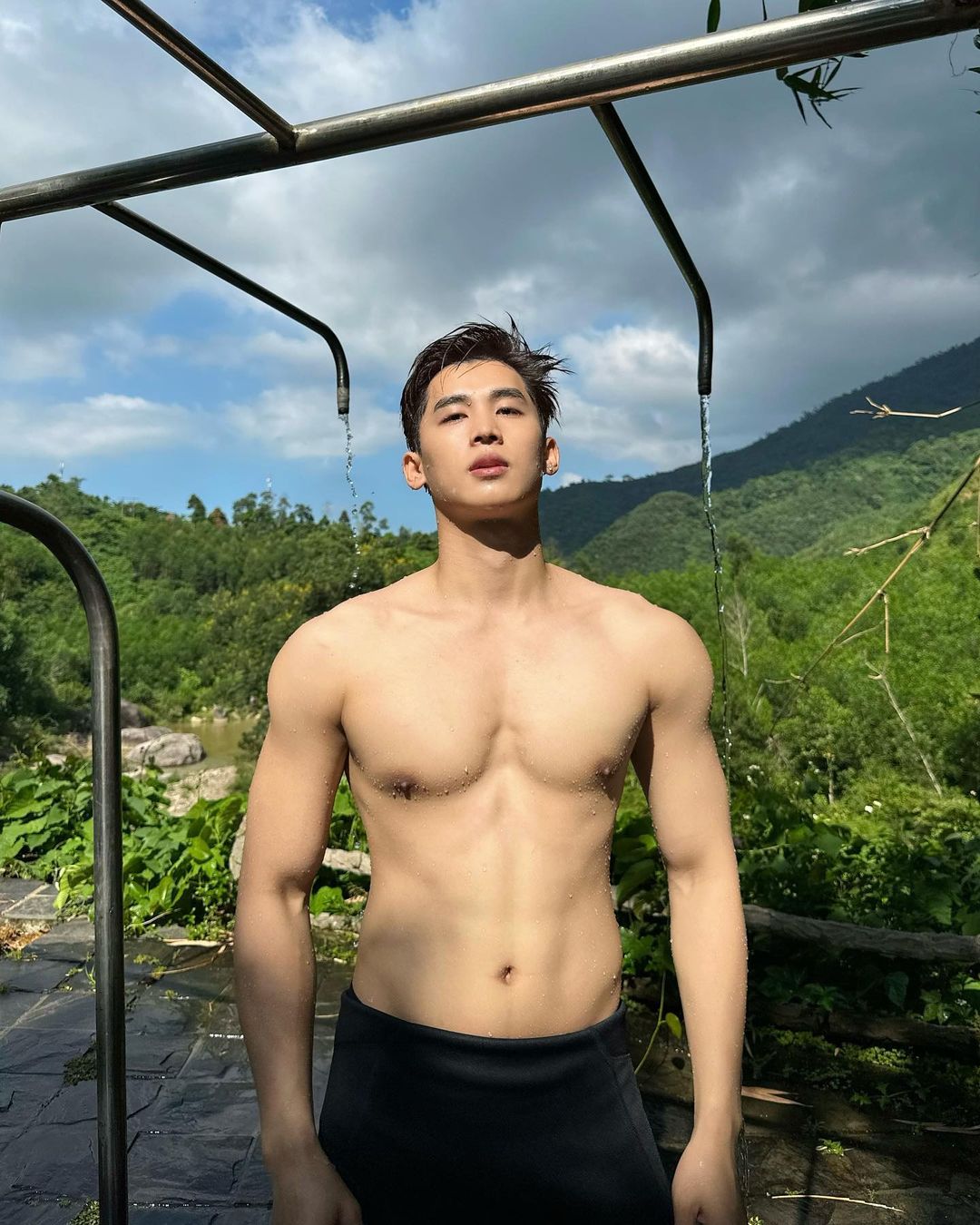 "Vũ trụ trai đẹp" tại The Next Gentleman 2024: Visual cực phẩm, body 6 múi như tượng tạc- Ảnh 7.