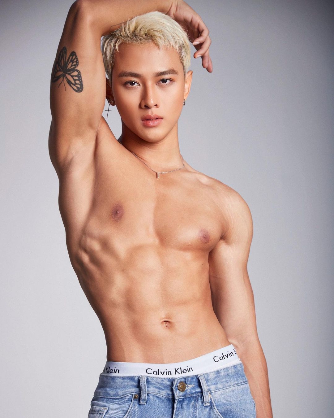 "Vũ trụ trai đẹp" tại The Next Gentleman 2024: Visual cực phẩm, body 6 múi như tượng tạc- Ảnh 12.