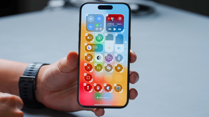 Trải nghiệm những tính năng khiến iOS 18 được nhiều người mong chờ: Dùng iPhone chưa bao giờ thú vị đến thế!- Ảnh 3.