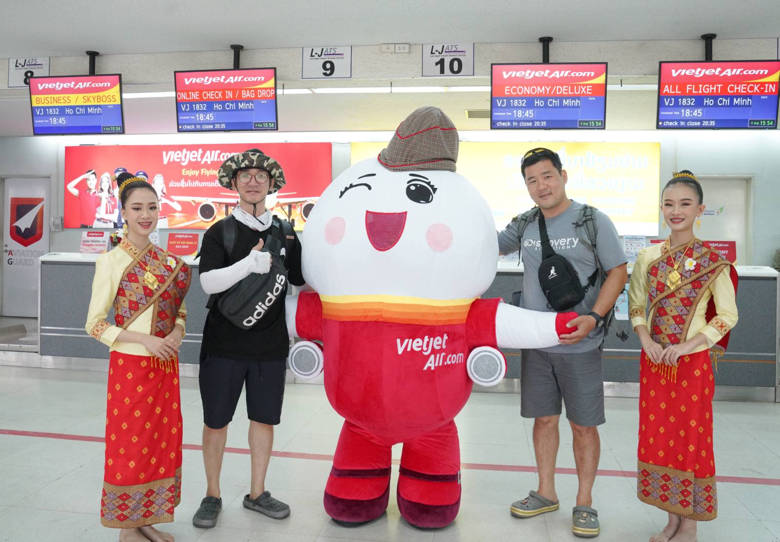 Ngày Quốc tế Voi siêu đáng nhớ trên tàu bay Vietjet đi Viêng Chăn- Ảnh 15.