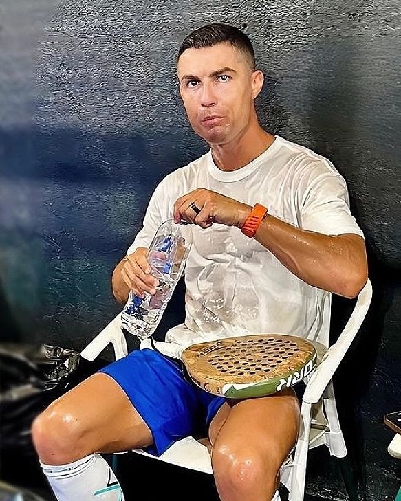 Không phải bóng đá hay pickleball, một môn thể thao khác đang rất hot, cả Messi và Ronaldo đều chơi!- Ảnh 2.