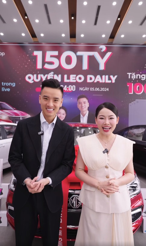 Quyền Leo Daily liều mình “chơi lớn” trong livestream 150 tỷ: Liên tiếp gặp sự cố hỗn loạn, nói gì về bình luận tiêu cực?- Ảnh 1.