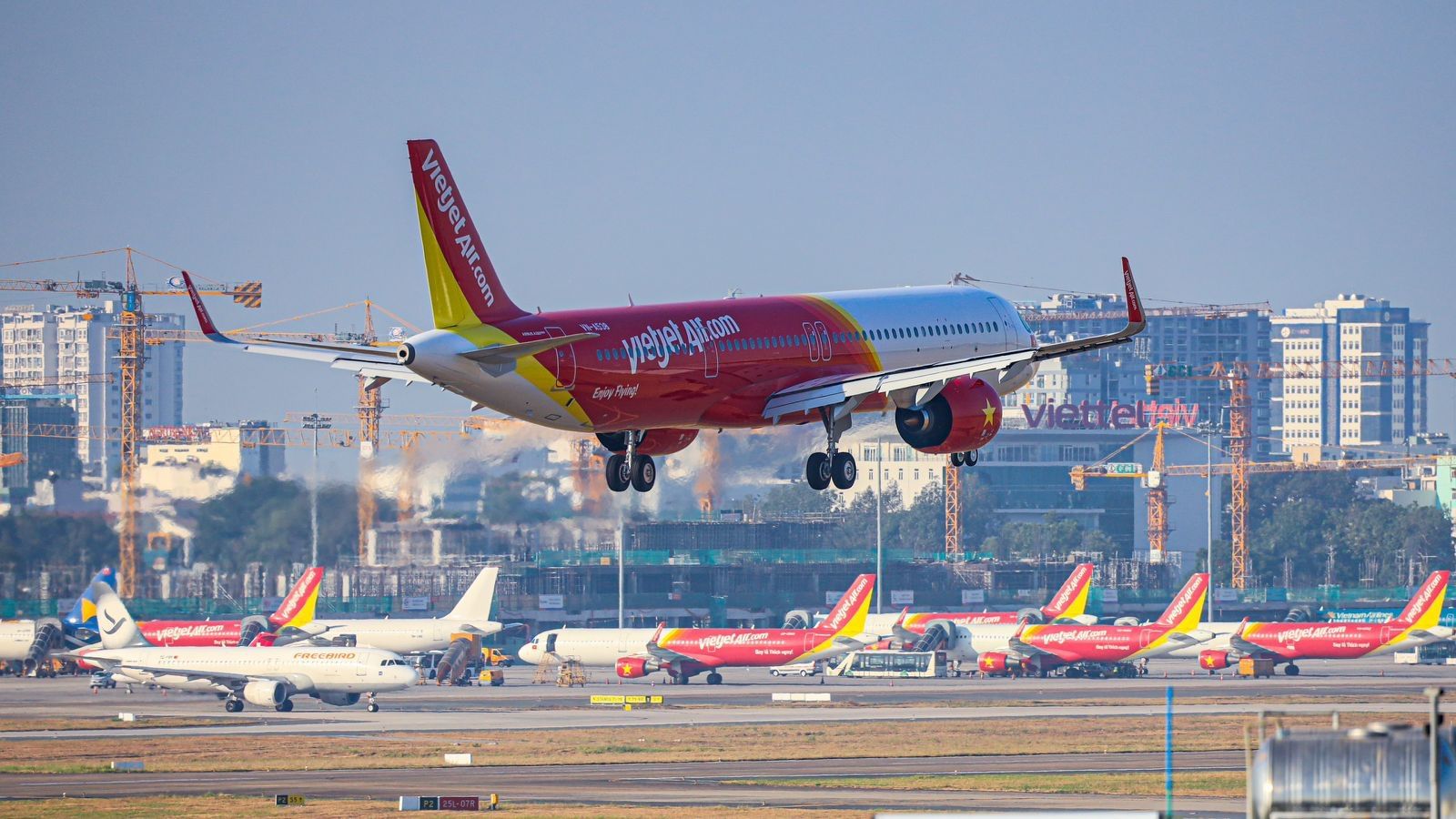 Vietjet tăng 25.000 chỗ trên toàn mạng bay phục vụ kỳ nghỉ lễ Quốc khánh 2/9- Ảnh 3.