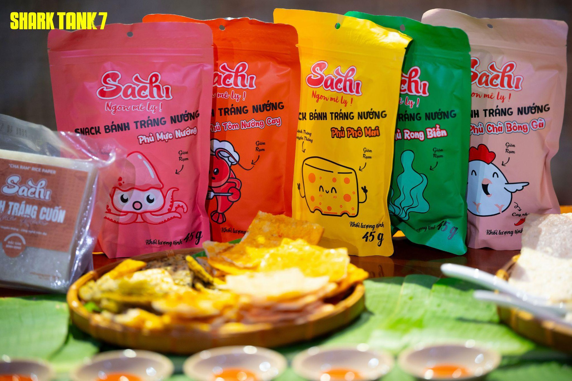 Snack bánh tráng ăn vặt “kiểu mới” lần đầu gọi vốn Shark Tank 7- Ảnh 1.