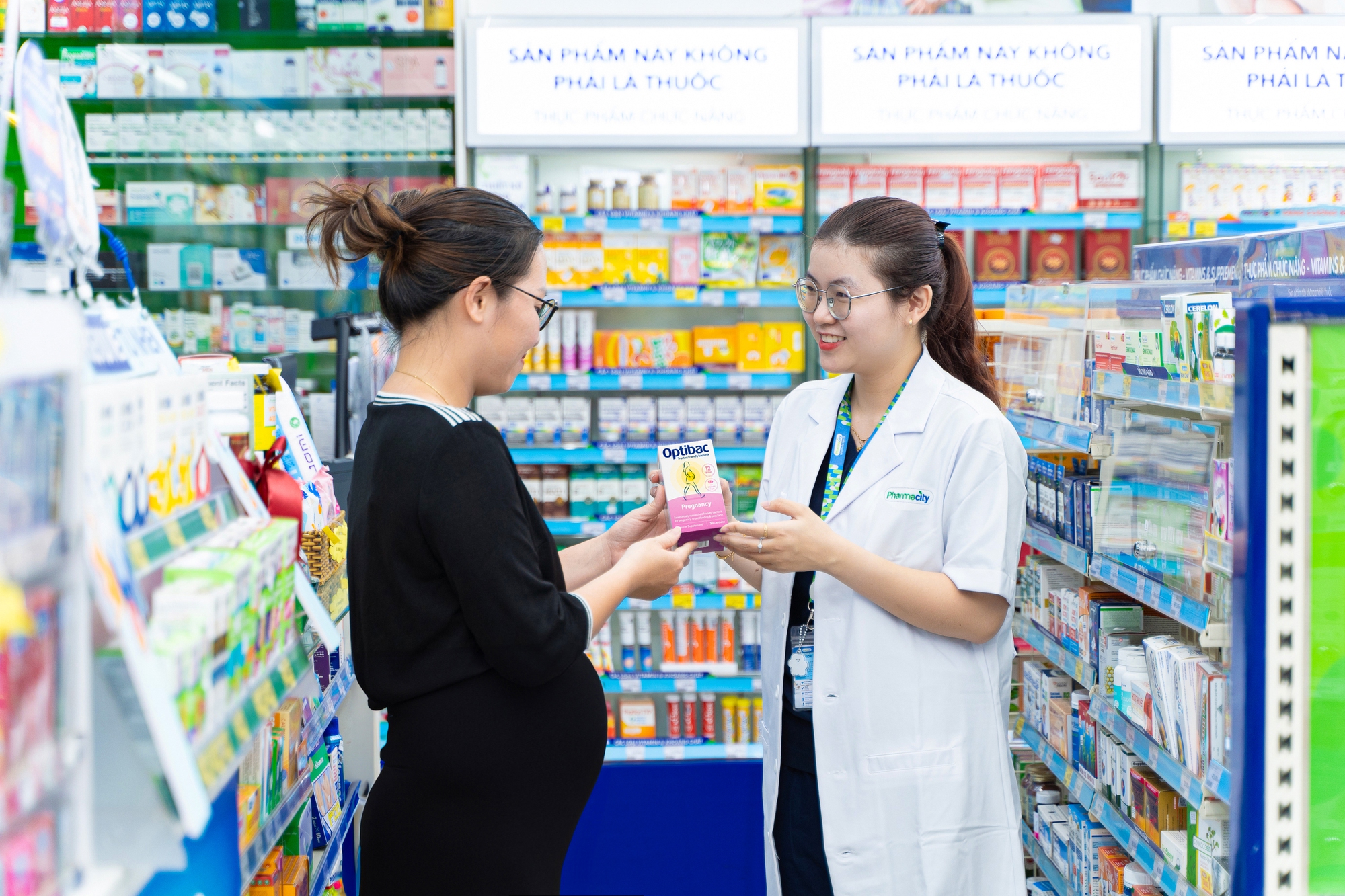 Quét mã cùng Pharmacity để có cơ hội sở hữu quà tặng mẹ bầu trọn thai kỳ giá trị lên đến 10 triệu đồng- Ảnh 2.