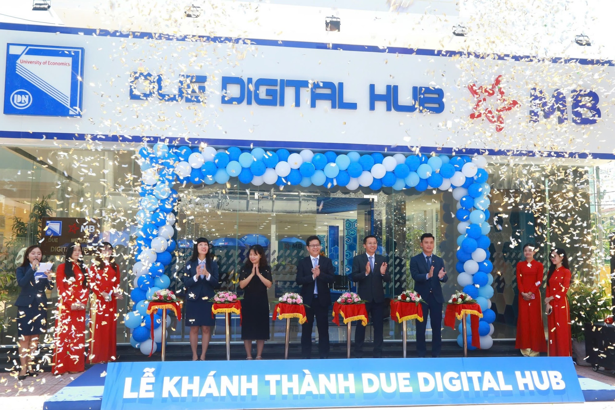 Khánh thành Digital Hub tại Trường ĐH Kinh tế - ĐH Đà Nẵng- Ảnh 1.