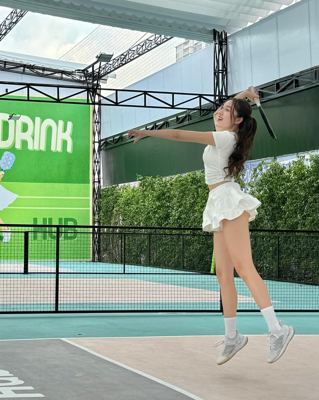 Vì sao hội sao Việt mê mệt váy siêu ngắn khi chơi Pickleball?- Ảnh 16.