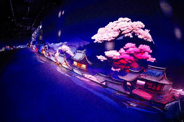 Triển lãm immersive Hokusai by VPBank vừa mở cửa đã kín chỗ- Ảnh 1.