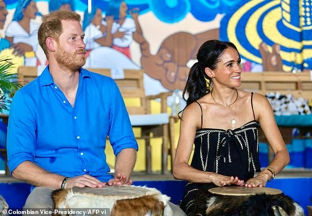 3.000 cảnh sát, lính bắn tỉa bảo vệ Meghan - Harry- Ảnh 2.