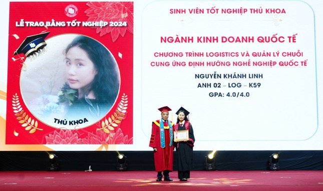 Trên 73% sinh viên Trường Đại học Ngoại thương tốt nghiệp loại Giỏi, Xuất sắc- Ảnh 2.