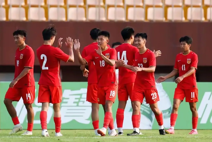 Báo Trung Quốc: “Chiến thắng 4-0 trước tuyển Việt Nam đã khiến người hâm mộ sáng mắt!”- Ảnh 1.