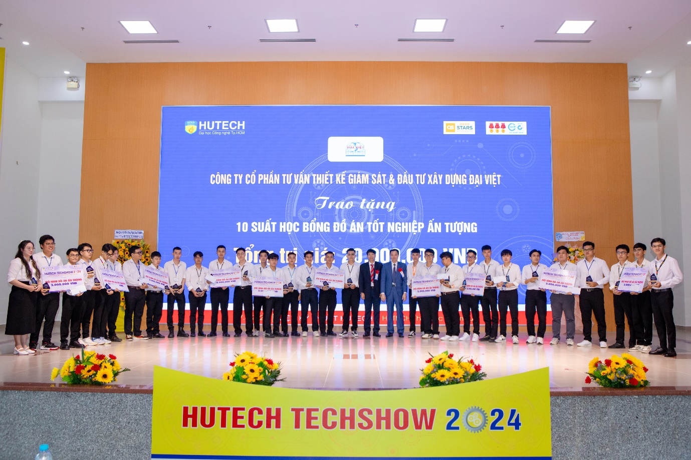 Hơn 200 đồ án của sinh viên HUTECH được doanh nghiệp đánh giá cao- Ảnh 3.