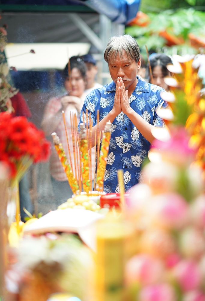 Ngoại hình gây sốc của Kiều Minh Tuấn