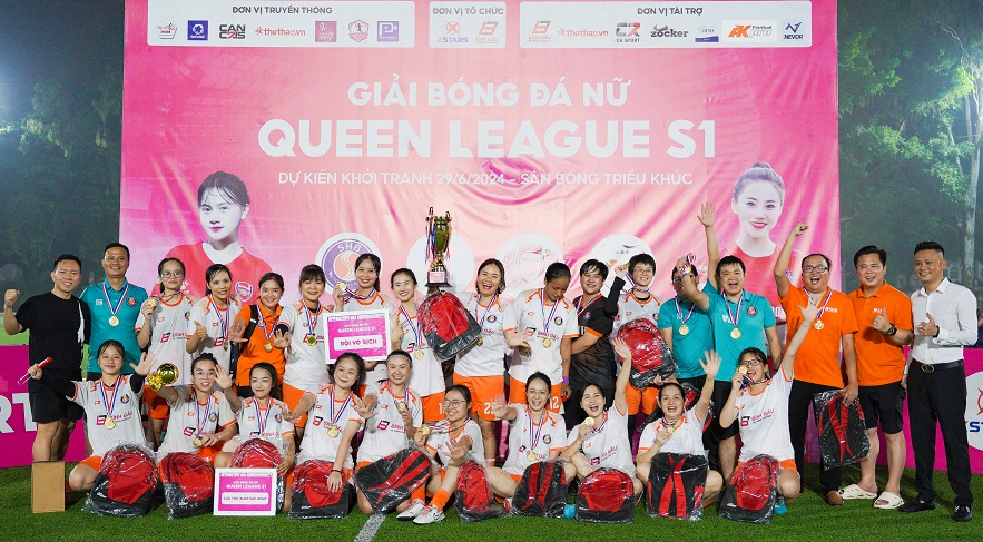 Câu chuyện về đội bóng nữ ngân hàng vô địch Queen League 2024- Ảnh 1.