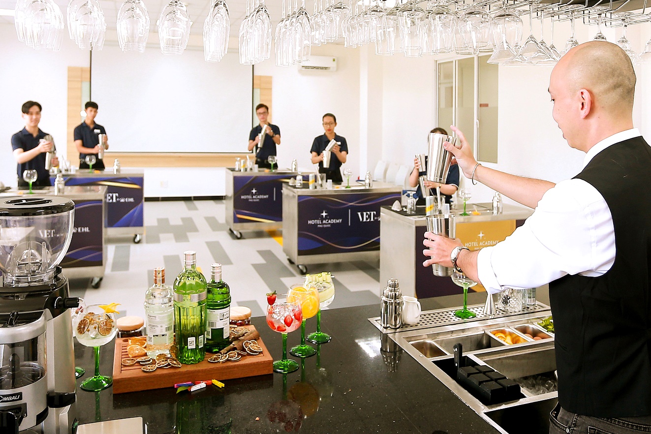 Hotel Academy Việt Nam hợp tác với trường hàng đầu thế giới về đào tạo ngành du lịch khách sạn- Ảnh 3.