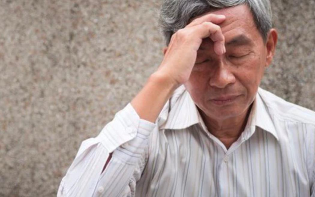 T&ocirc;i l&agrave; con một, khi cha qua đời, &ocirc;ng trao hết 5,2 tỷ thừa kế cho kẻ ăn xin: Biết danh t&iacute;nh vị kia khiến t&ocirc;i điếng người- Ảnh 1.