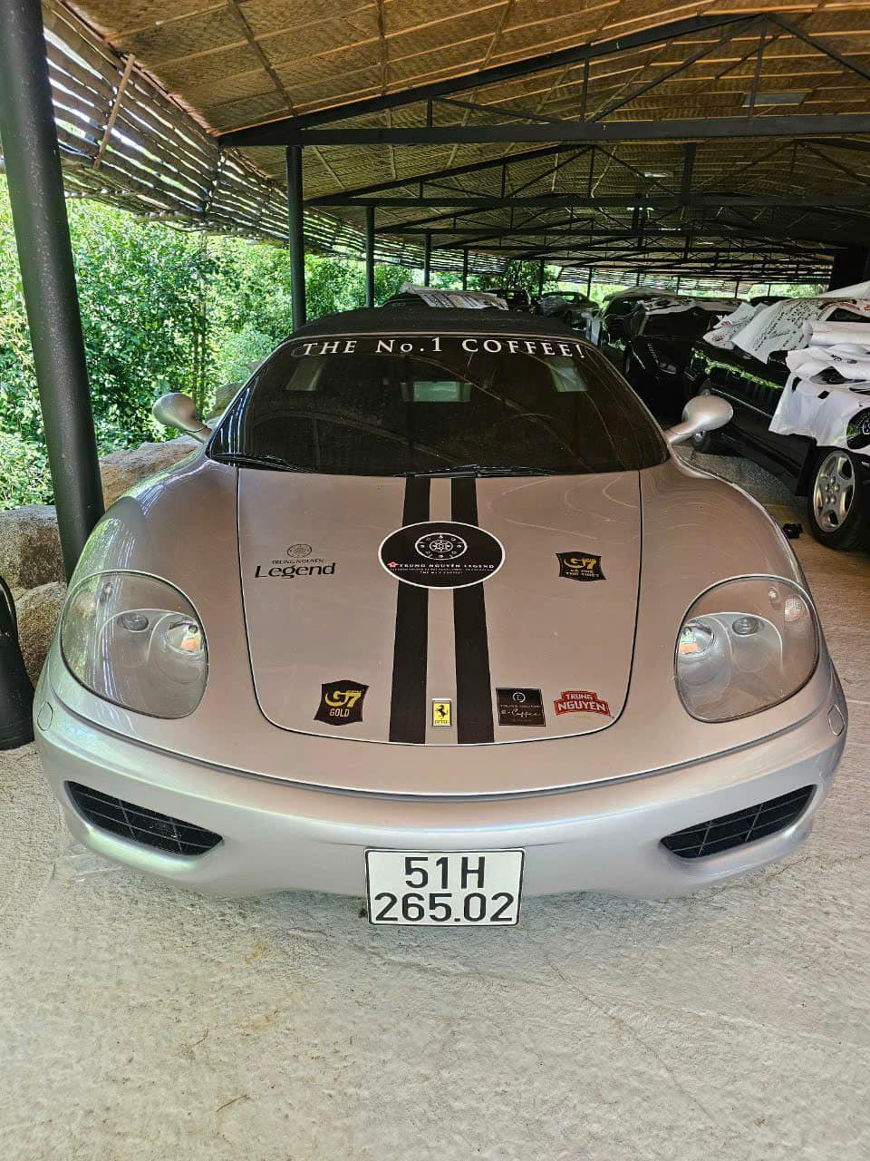 Loạt Ferrari của ông Đặng Lê Nguyên Vũ lộ ảnh lên tem chuẩn bị tham gia Gumball 3000, CĐM nhận xét: 