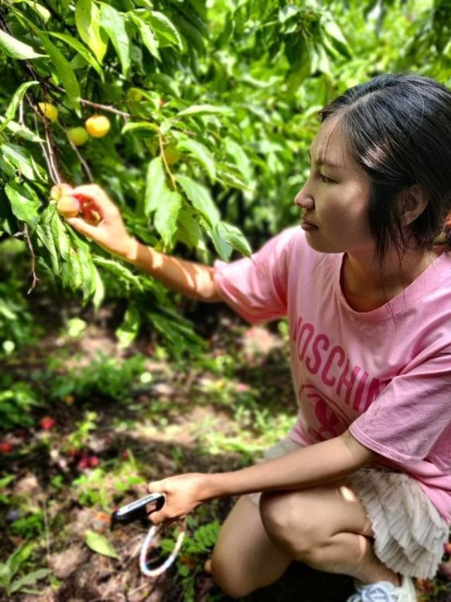 Kiệt sức vì 11 năm làm việc liên tục, cô gái chuyển vào viện dưỡng lão sống: "Chỉ đến khi tiêu hết số tiền kiếm được, tôi mới biết giá trị cuộc sống là gì"- Ảnh 2.