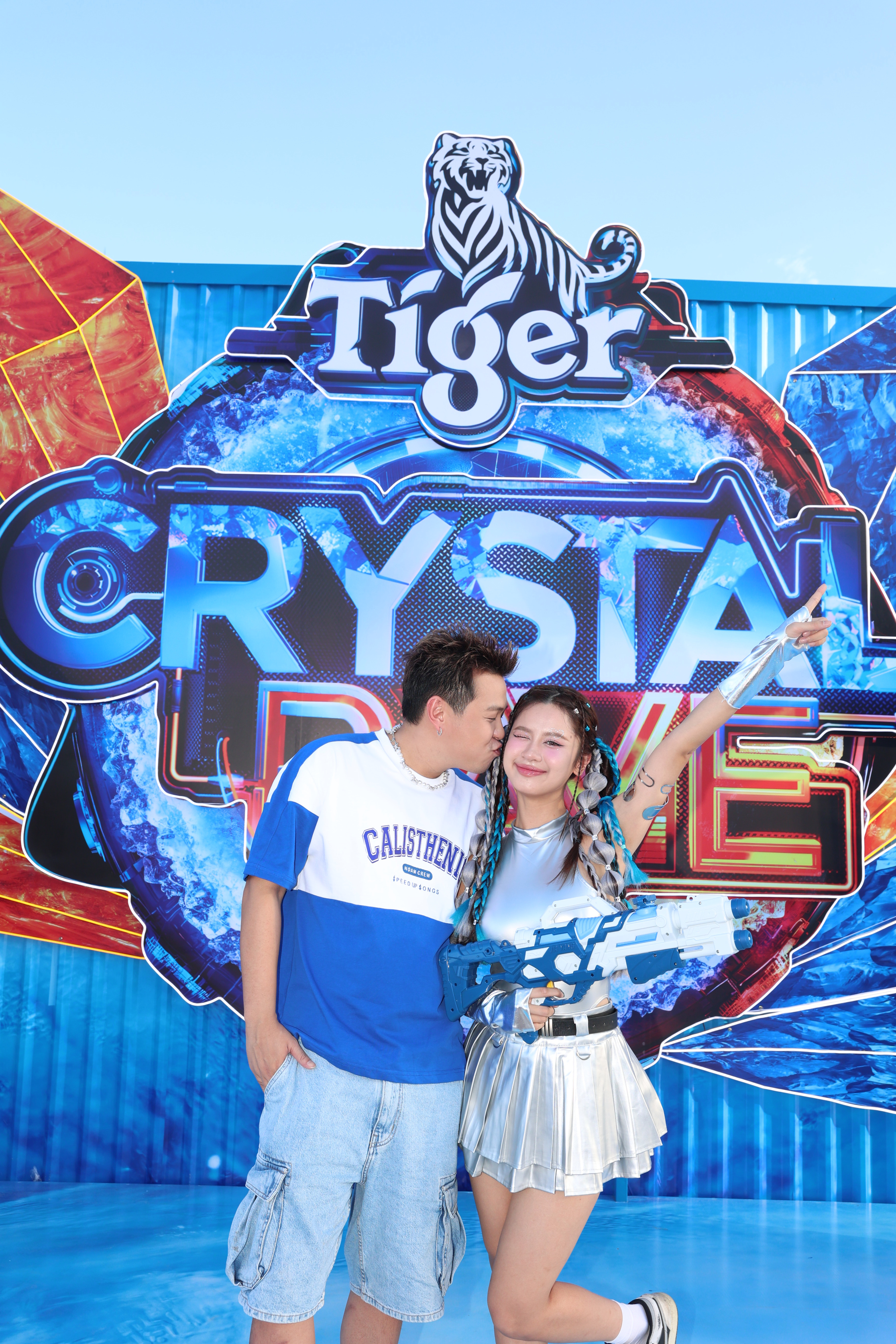 Tiger Rave Tiger Crystal Rave tung sân khấu thế kỷ, Top 68 DJ Mag 2023 - DJ Julian ...