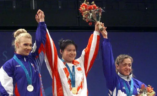 Nhà vô địch Olympic bán 9 huy chương vàng với giá 12 tỷ đồng, sau khi bị tra hỏi, cô chỉ trả lời 13 từ và tất cả đều im lặng- Ảnh 3.