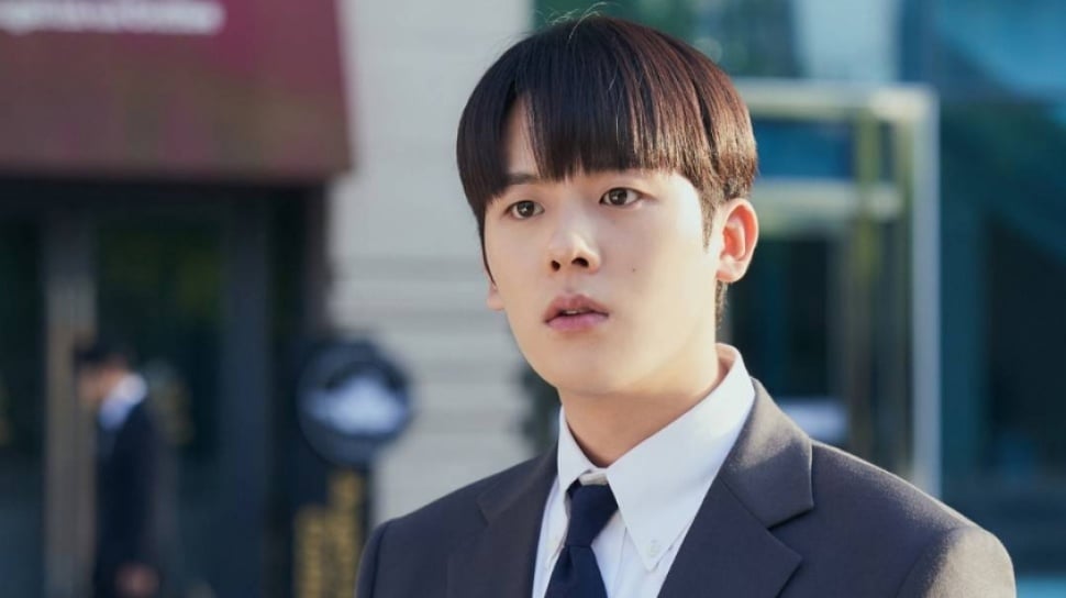 Lee Jung Ha diễn dở đến mức bị chê là vết nhơ của phim The Auditors